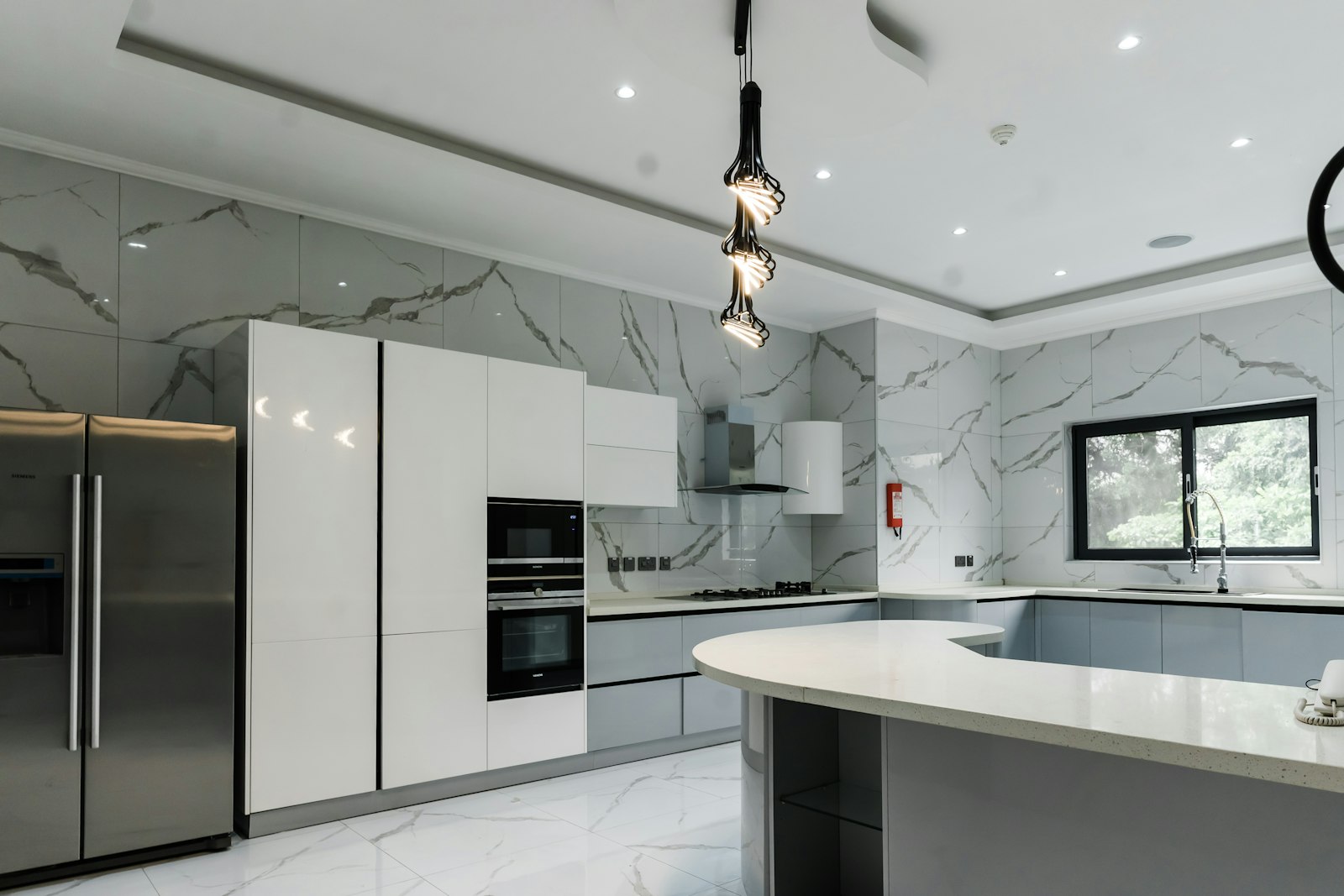Engineered Stone (Quartz Surfaces)